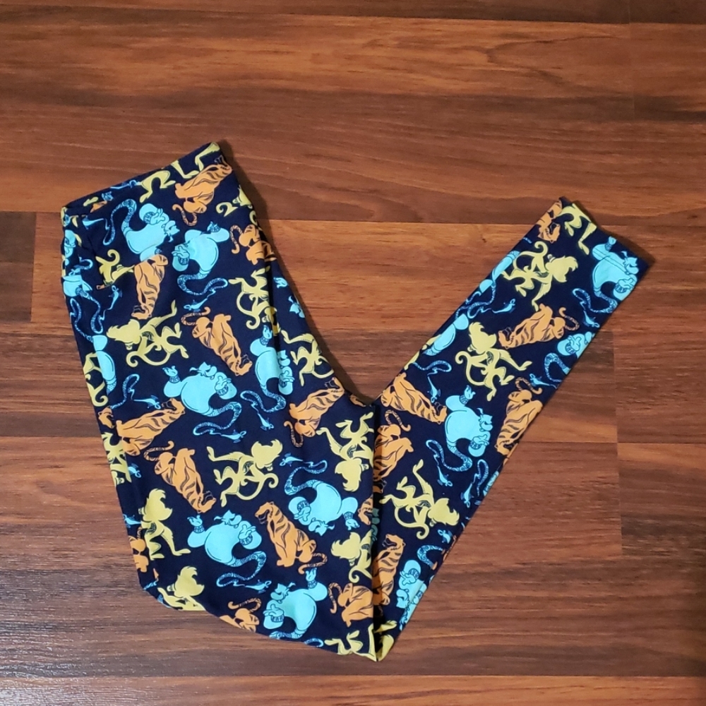 Lularoe Disney Aladdin leggings